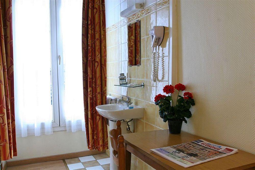 Hotel De La Herse D'Or Paris Eksteriør bilde
